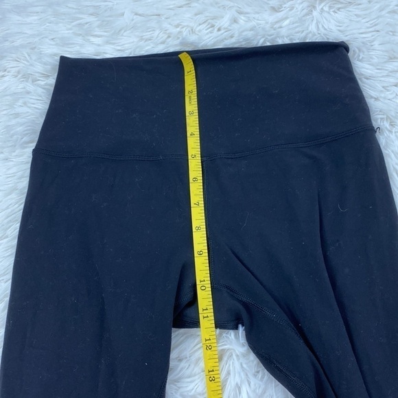 Lululemon Align Crop - Picture 5 of 10